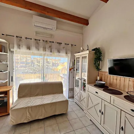 Apartment Climatise Proche Pour 4 Pers. Avec Terrasse Et Parking Prive - Fr-1-387-194 *